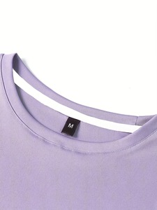 T-shirts basiques unis pour hommes, logo personnalisé, coupe ajustée, blanc, respirant, décontracté, pour la gym, doux, confortable, 100% coton, violet uni - Product Image 4