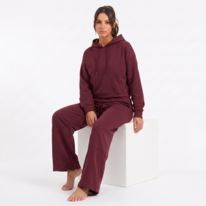 Conjunto Deportivo de Invierno Personalizado para Mujer, Chaqueta Deportiva Corta de Felpa 100% Algodón y Pantalones de Corte Holgado, Proveedor de Marca Privada - Product Image 4