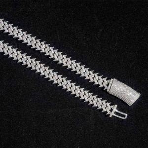 Colliers Hip Hop de Qualité Supérieure Plaqué Or avec Diamants Moissanite VVS Certifiés IGI, Chaîne à Maillons Personnalisée Iced Out, Origine Inde - Product Image 3