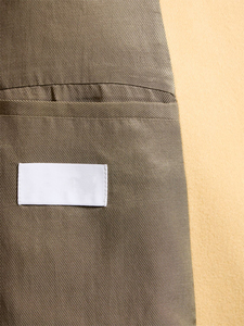 เสื้อโค้ทขนสัตว์ผู้ชายแบบยาว รุ่นใหม่ สำหรับฤดูใบไม้ร่วงและฤดูหนาว สีพื้น ทนความหนาวเย็น คอปกพับได้ ติดกระดุม สไตล์ลำลอง - Product Image 5