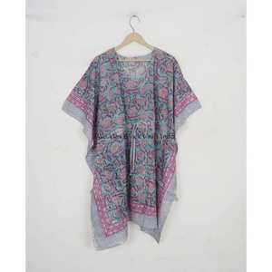 Caftán Largo de Algodón con Estampado Floral Indio, Estilo Modesto para Mamás, Ropa de Playa, Ropa de Dormir, Bikini - Product Image 1