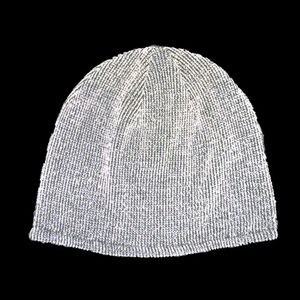 Bonnet en crochet souple pour femme avec pompon, chaud et confortable, idéal pour l'hiver et la neige - Product Image 2