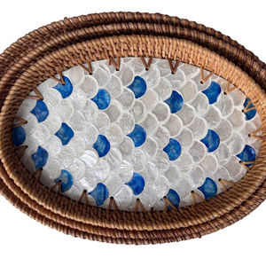 Plateau de service décoratif en nacre et rotin, mosaïque, pour usage quotidien à la maison, sur le comptoir de cuisine et pour servir les invités. - Product Image 1