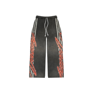 Sudadera con capucha Y2K para hombre, con pedrería brillante, cordón ajustable, estilo hip hop, streetwear, con cremallera, y pantalones de chándal apilados con estampado gráfico. - Product Image 3