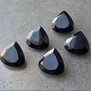 Piedra Preciosa de Ónix Negro Natural en Forma de Corazón, Facetada, Calibrada, para Joyería, Piedra de Cristal Curativa - Product Image 1