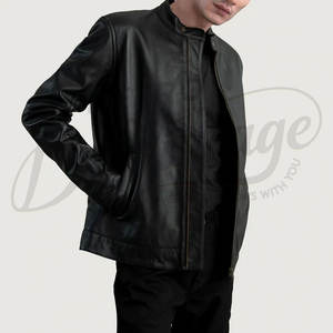 Chaqueta de Cuero Genuino Negra para Hombre, Estilo Motero, Cuello Alto Minimalista, Corte Ajustado, Elegante, Informal - Product Image 1