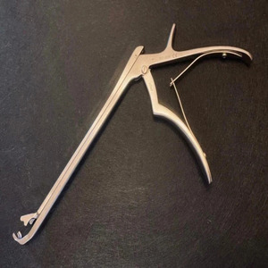 Reductor de Varilla Cervical Jamso Industries, Instrumento Quirúrgico para Columna Vertebral, Herramienta de Implante Ortopédico con Eje de 7.5 Pulgadas - Product Image 2