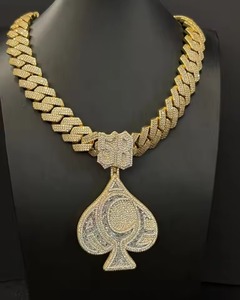 Collar con Colgante de Espada de Moissanita Chapado en Oro de 18k Estilo Hip Hop con Microincrustaciones de Corte Brillante Redondo, Joyería para Hombre Estilo Rapper - Product Image 1