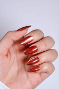 24 Pièces Faux Ongles à Presser en ABS, Forme Amande, Longueur Moyenne, Effet Métallique, Rouge Doré, Luxe, pour Salon, Marque Privée, Certifié MSDS, Helios - Product Image 3