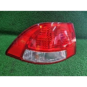 Luz Trasera Izquierda Usada Magentis 924012G600 - Product Image 1