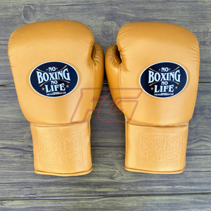 Gants de MMA et de boxe personnalisés |   Utilisation pour l'entraînement et le sparring |   Doigts entièrement recouverts |   Fermeture à scratch ou à lacets |   Cuir véritable |   Vente en gros OEM/ODM - Product Image 2