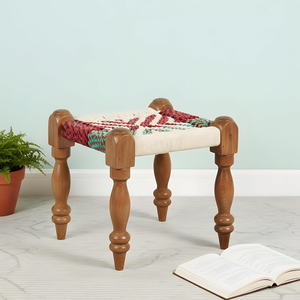 Taburete Charpai de Madera Hecho a Mano con Asiento de Tela Tejida, Otomana Tradicional India, Reposapiés Rústico para Sala de Estar, Muebles para el Hogar - Product Image 2