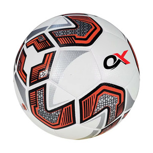 Ballon de football de taille 5, nouveau design, haute qualité, logo personnalisé imprimé à l'écran, pour entraînement et matchs en extérieur. - Product Image 3