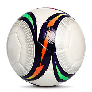 Balones de Fútbol Cosidos a Mano en Pakistán, Nuevo Arribo, Totalmente Personalizables, Diseño de Color Sólido, Balones de Fútbol Ligeros de Cuero PU - Product Image 3