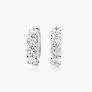 Boucles d'oreilles créoles de luxe en argent sterling plaqué rhodium avec moissanite, diamants taillés élégants et étincelants, bijoux fins et légers pour les soirées - Product Image 1