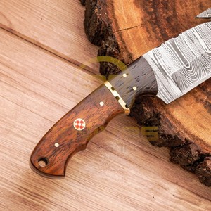 Cuchillo de Caza Hecho a Mano de Acero de Damasco, Hoja Fija, Mango de Madera de Palisandro, Cuchillo Táctico para Exteriores, DIY, OEM, Tamaño y Empaque Personalizables - Product Image 3