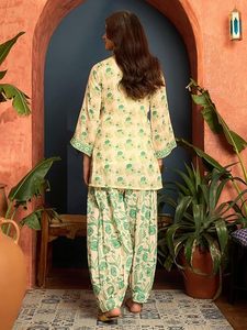 Women's Three Quarter Sleeve Knee Length Woven Floral <b>Linen</b> Kurti with Farshi Salwar <b>Two</b> <b>Piece</b> Set - Product Image 3