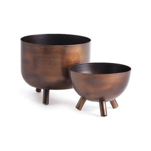 Macetero de Metal Martillado de Diseño, Maceta Decorativa de Lujo para Decoración de Interiores Modernos - Product Image 1