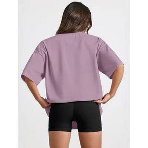Camiseta de Verano Extra Grande para Mujer - Top Deportivo Moderno de Manga Corta para Tallas Grandes - Product Image 6