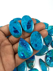 Radha Arts Cabochon en Shattuckite Naturelle Bleue de Haute Qualité 25mm-45mm, Pierre Précieuse en Vrac pour la Fabrication de Bijoux en Argent, Vente en Gros - Product Image 6