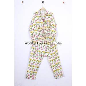 Ensemble de pyjama en coton indien imprimé à la main, vêtements de nuit élégants et tendance pour femmes et hommes, respirant, 100% coton pour l'été - Product Image 5
