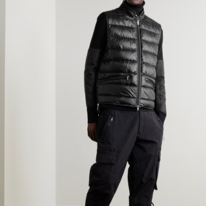 Gilet matelassé léger et chaud pour homme, noir, sans manches, alternative au duvet, fabrication sur mesure, vente en gros usine - Product Image 2