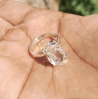 Bague en topaze blanche facettée, argent sterling 925, bague en cristal, bague délicate minimaliste pour elle