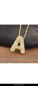 จี้รูปตัวอักษรทองคำสุดหรู - Product Image 6