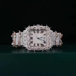 Montre Hip-Hop et entièrement sertie de diamants Moissanite VVS, qualité VVS, fournie directement par l'usine, à prix abordable, d'un fabricant indien. - Product Image 1