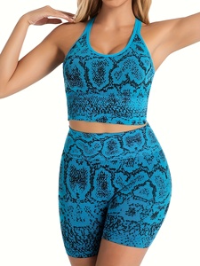 Ensemble de vêtements de sport élégants en 2 pièces, haut court et short à volants, vêtements de fitness pour femmes, yoga, gym, ensemble de yoga respirant - Product Image 5