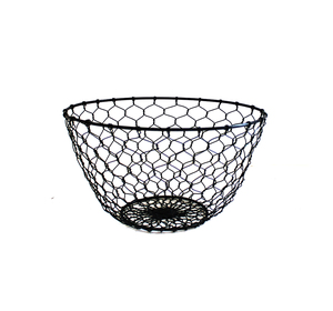 Panier en fil métallique rond décoratif personnalisé pour le rangement domestique, l'organisation de la cuisine et la présentation des aliments - Product Image 1