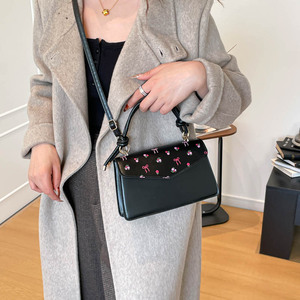 <span class=keywords><strong>Borsa</strong></span> a tracolla con manico intrecciato e pochette coordinata, decorata con foulard in seta, <span class=keywords><strong>borsa</strong></span> elegante in stile francese per resort e showroom - Product Image 3