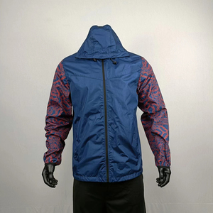 Chaqueta Cortavientos de Alta Calidad para Hombre, Diseño Personalizado al por Mayor, con Línea Roja - Product Image 3