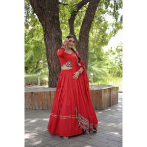 Reyon Atractivo Lehenga Choli para mujer con trabajo de espejo real Gota-Patti Set - Product Image 3