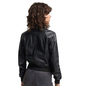 Chaqueta de Cuero Acolchada para Mujer de Alta Calidad, Diseño Personalizado, Tejida, Manga Larga, Transpirable, Ropa de Calle para Exteriores - Product Image 2