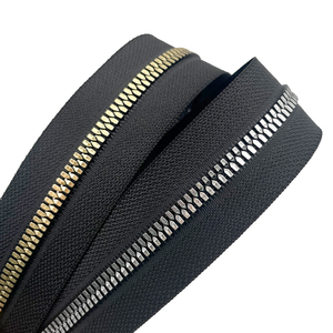 #5 Imitation Metal Resin <b>Zipper</b> Electroplated Gold & Silver Metal-Look Plastic <b>Zipper</b> for Leather Bags - Product Image 2