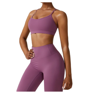 Vêtements de yoga pour femmes, tendance, nouvelle arrivée, qualité supérieure, sexy, ajustés, 3 pièces, ensembles de fitness pour la salle de sport, avec logo et couleur personnalisés - Product Image 3