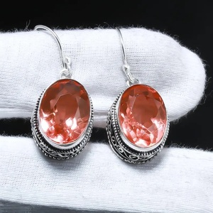 Elegantes Pendientes de Aro con Morganita Rosa en Plata de Ley 925, Joyería Fina Hecha a Mano para Mujer - Product Image 1