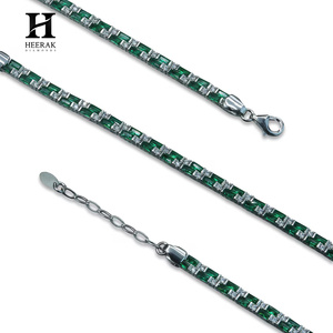 Bracelet de luxe serti d'émeraudes, bracelet en moissanite VVS, bracelet en diamant cultivé en laboratoire, bracelet en argent 925, bracelet tennis hip-hop, bijoux personnalisés - Product Image 5