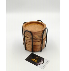 Juego de Posavasos Redondos de Madera de Acacia con Base de Metal Pulido, Diseño Moderno, Secado Rápido para el Hogar y la Mesa - Product Image 2