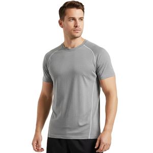 Camisetas transpirables para hombre, cuello redondo, manga corta, tela ligera y cómoda, perfectas para el gimnasio, exportación a granel de fábrica OEM - Product Image 5