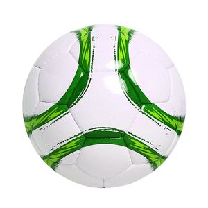 Balón de Fútbol de PU de Diseño Personalizado Ligero, Directo de Fábrica, para Entrenamiento, Alta Retención de Aire, Cosido a Máquina - Product Image 1