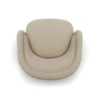 Fauteuil rembourré moderne en tissu beige avec détails frangés, meubles de salon, style design contemporain