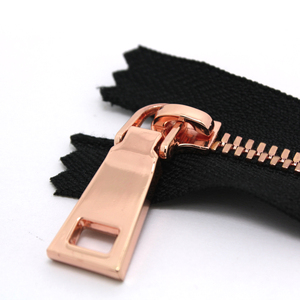 Luxe 5 #   Fermeture éclair en laiton couleur or rose, longueur personnalisée, pour sacs à main haut de gamme - Product Image 1
