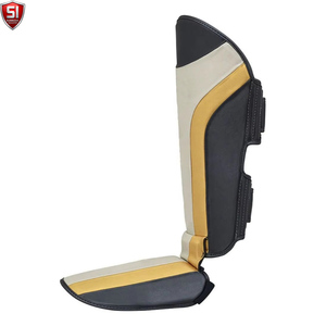 Protège-tibias en PU avec fermeture auto-agrippante pour la protection sportive des adultes, design léger - Product Image 6