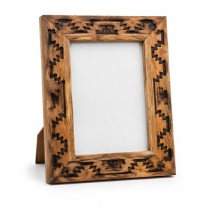Aqdus Saleem AS-KDNF Marco de fotos rectangular de madera de mango artesanal de Oaxaca con trastes escalonados para montaje en pared, acabado quemado, venta al por mayor - Product Image 1