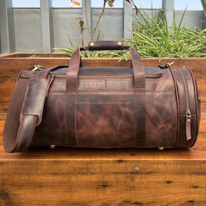 Sac de voyage en cuir pleine fleur avec sangle réglable, grand compartiment et poche latérale zippée, sac de nuit pour week-end - Product Image 4