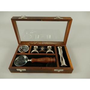 Boîte cadeau nautique décorative artisanale avec sablier blanc, télescope, boussole, loupe et boîte en bois transparente - Product Image 2