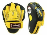 Premium Training Hand Mitts for Boxing Coaching Punch Target Practice Fitness Gym Exercise and Daily Training Use - Product Image 4