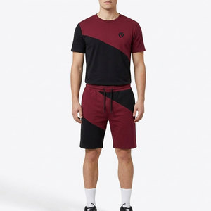 Conjunto de camiseta y pantalones cortos de verano para hombre, ligero, diseñado para uso diario, actividades al aire libre y un look informal y relajado. - Product Image 1